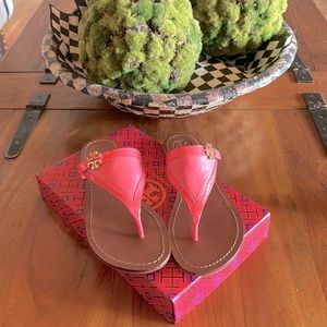 Tory Burch Eloise HOT/NEON pink sandal